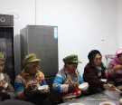 环州乡大雪坡村老年爱心助餐服务点以“三多”促“五小”